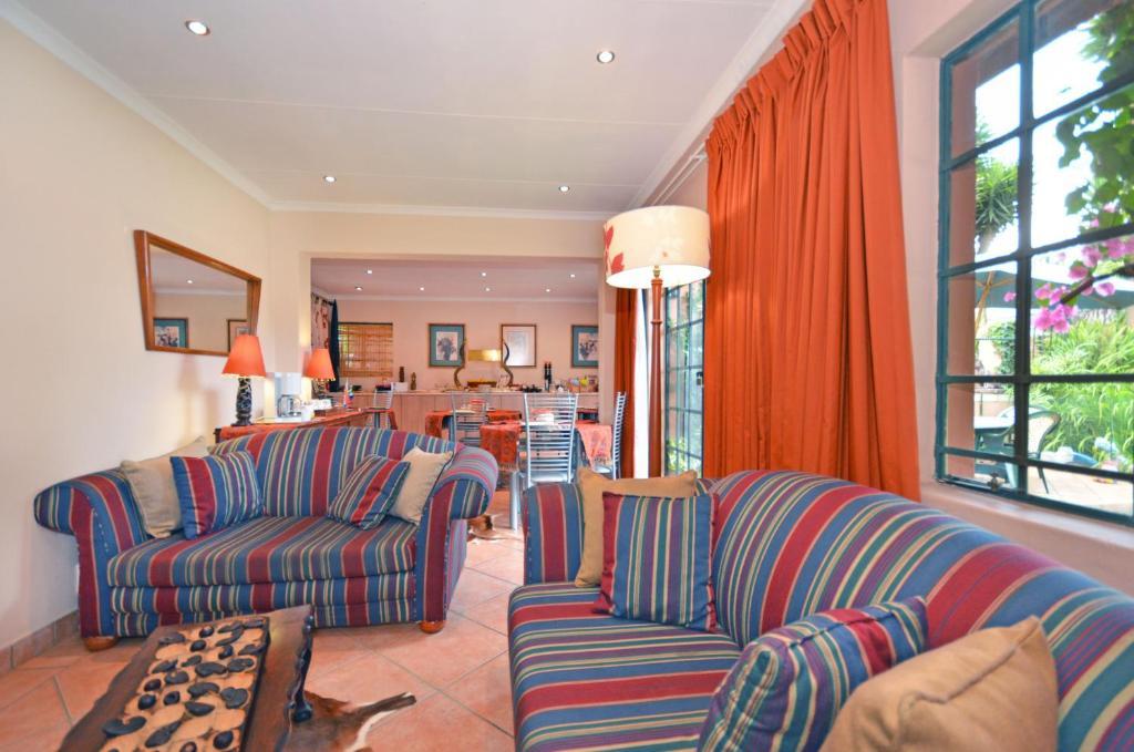 Cherry Tree Cottage B&B Linden Γιοχάνεσμπουργκ Εξωτερικό φωτογραφία
