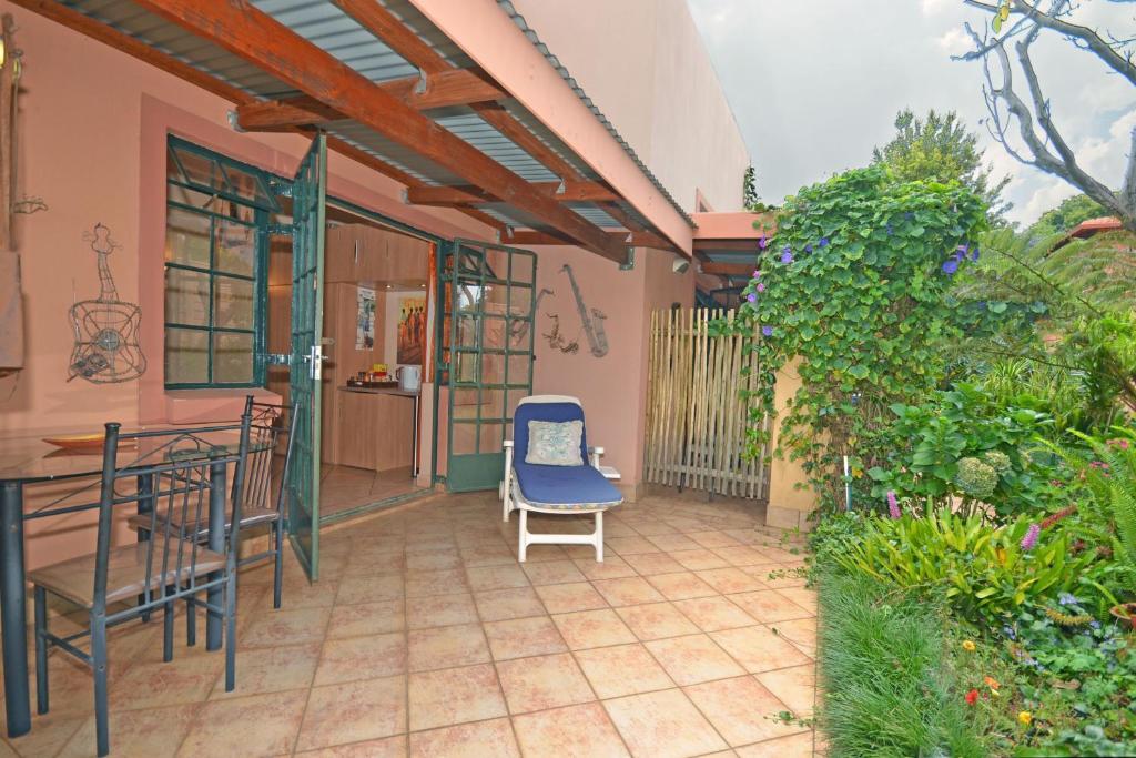Cherry Tree Cottage B&B Linden Γιοχάνεσμπουργκ Δωμάτιο φωτογραφία