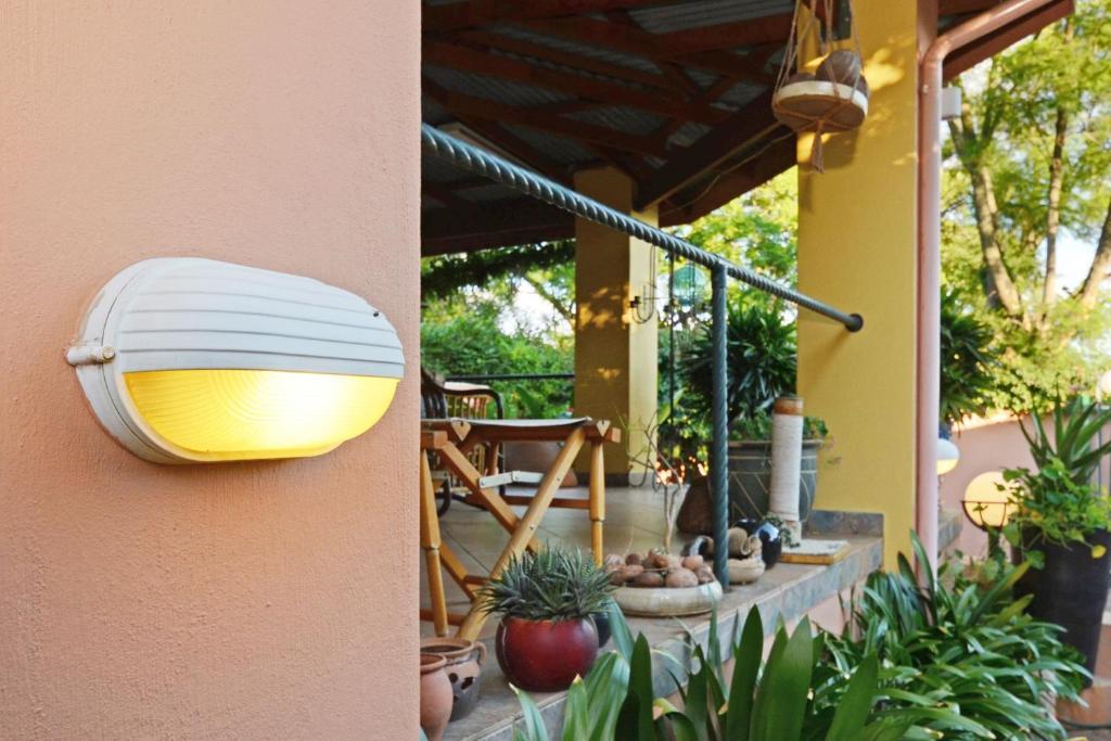 Cherry Tree Cottage B&B Linden Γιοχάνεσμπουργκ Εξωτερικό φωτογραφία