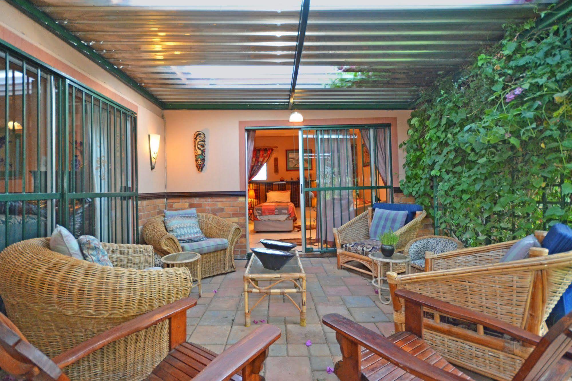 Cherry Tree Cottage B&B Linden Γιοχάνεσμπουργκ Εξωτερικό φωτογραφία